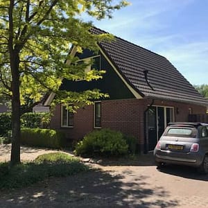 Vakantiehuis Villa 't Hulzen 61 in Winterswijk, vrijstaand huis met omheinde bostuin in de Achterhoek